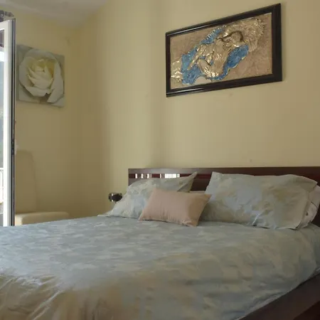 Landure Penthouse Apartment *
